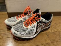  アシックス ASICS ランニングシューズ ニューヨーク3 GT-2000 NEWYORK 3-SW TJG918 ホワイト 5277_画像1