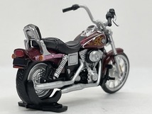 ■★UCC　ハーレーダビッドソン　110th　アニバーサリーコレクション　5　Dyna Wide Glide（ダイナワイドグライド）（1/45スケール）_画像2