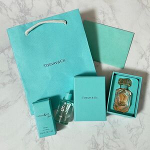 【新品未使用】TIFFANY＆CO. ティファニー ＆ ラブ フォーハー&ローズゴールド オードパルファム 5ml ショッパー付き