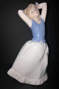 陶器人形　少女 NADAL製
