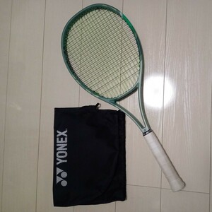 美品！現行モデル！☆ヨネックス★YONEX☆PERCEPT100D★パーセプト100D☆Ｇ2★ガット張上済(ご希望でポリガット張上可)☆国内正規品