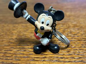 【 当時物 】 ディズニー ミッキーマウス キーホルダー キーリング ヴィンテージ 昭和レトロ Disney