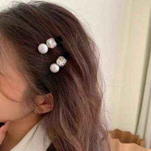 ヘアアクセサリー　ミニクリップ　ヘアクリップ　パール　ビジュー　ベロア ヘアクリップ 髪留め 結婚式 パール ミニ