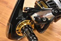 【人気モデル☆】ダイワ 10 ソルティガ 7000H ドッグファイト スタジオオーシャンマーク ハンドル 付き DAIWA SALTIGA DOGFIGHT（KKM_O1）_画像2