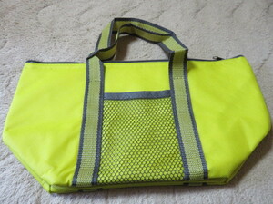  термос сумка теплоизоляция сумка сумка для завтрака размер 320-180-140. наружный сетка карман желтый внутри сторона aluminium . надеты застежка-молния не использовался 