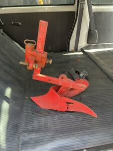  cultivator . up cultivator used 