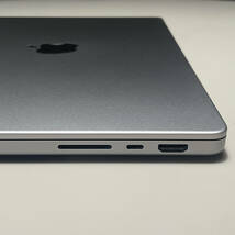 美品/MacBookPro 14/M1MAX/10C CPU/32C GPU/64GB/1TB/USキーボード/スペースグレイ/Model NO.A2442_画像5