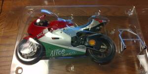 DUCATI　Desmosedici Loris　Capirossi　2006　1/12