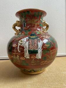 九谷焼 木米造 色絵金彩 象鯉賢人図花瓶 約25cm 赤絵 壺 花瓶 花入 花生 花器 花入 花生 置物 飾り物 壺 壷 骨董 中国 縁起物 茶器 陶器