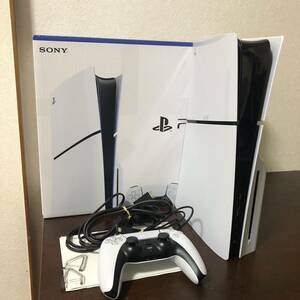 PlayStation5 CFI-2000A01　プレイステーション5 本体 PS5 新型 ディスクドライブ搭載モデル SONY　中古品