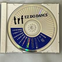 ★★　激レア　★★ t r f EZ DO DANCE ★★　T R F CDアルバム　　★★ 　　　HD-473_画像2