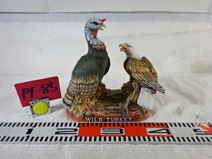 PF-85WILD TURKEYワイルドターキー 七面鳥とイーグルEAGLEバーボンウイスキー 101PROOF 8年750ml 古酒 未開封品 限定?陶器ボトル 希少レア