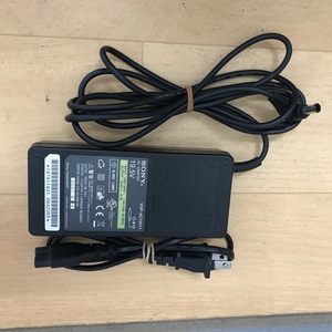 SONY ACアダプター 19.5V 4.7A 100-240V VGP-AC19V11 ソニーノートPC用 ACアダプタ SONY AC ADAPTER 中古 動作確認済み