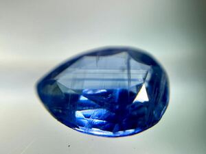 カイヤナイト　1.12ct 7.8x6mm ペアー 天然未処理ブルー　ネパール