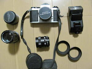 昭和レトロ　フィルムカメラ　アサヒペンタックス　レンズ　フラッシュなど　画像のものまとめて　ジャンク品