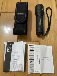 美品 国内正規品 Ledlenser レッドレンザー P7.2 LEDフラッシュライト