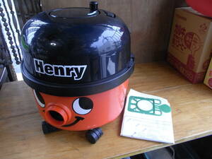 Henry　ヘンリーレッド　HVR200 本体のみ　掃除機　集じん機？