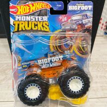 新品★ホットウィール BIGFOOT HotWheels ビッグフット MONSTER TRUCKS モンスタートラック モントラ BIG FOOT 4×4×4 Firestone _画像1