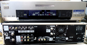 SＯＮＹ DVC/MINIDV/SVHS/VHS ダブルデッキＷＶ－Ｄ10000動作良好、 代用リモコン付き