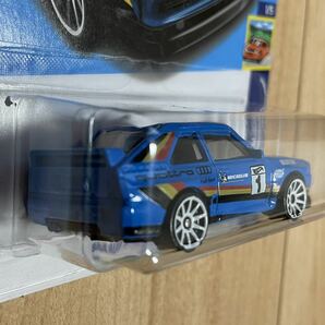 ★ホットウィール★ Audi Sport Quattro アウディ スポーツ クワトロ クアトロ ラリー ミニカー ブルー hot wheelsの画像2