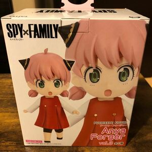 アーニャ　スパイファミリー　SPY FAMILY フィギュア　プライズ