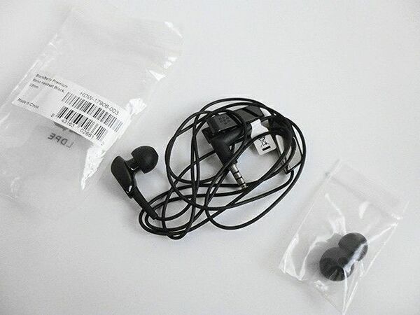 ■Brackberry（ブラックベリー）純正ヘッドセット HDW-17906-003 Premium Headset 3.5mm