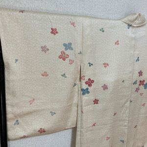 羽織　着物　泥よけ　お稽古　道中着　正絹　和装 和服 上品　花柄　防寒　着丈78cm 裄丈61cm 0112-23m