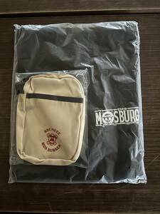 新品　未使用　モスバーガー ワンピース Tシャツ ONE PIECE ミニショルダーバック オリジナルTシャツ 福袋 mos burger ②