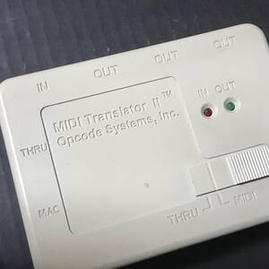 MIDI インターフェイス■ opcode MIDI Translator II Mac用未確認現状品 ■ INx1 OUTx3 レア物 送料¥410