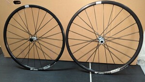 新品未使用！DTSWISS PR1600 Spline 23 Disc 前後セット　60tラチェットに交換済　クリンチャー、チューブレスレディ　スターラチェット