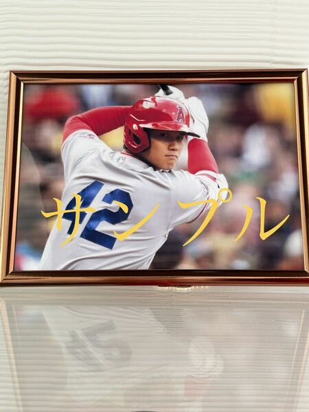 大谷翔平　A4写真　42番ジャッキーロビンソンDAY 他にも多数出品していますので是非ご覧下さい。フレームカラーピンクゴールド。