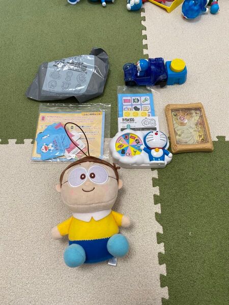 ドラえもん　のび太くん　ぬいぐるみ　ハッピーセット景品