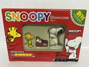 ☆ 送料無料 ☆ 未使用品 即決 SNOOPY スヌーピー KUBRICK キューブリック 創刊号 フィギュア 限定2000個 ショウケース Vol.01