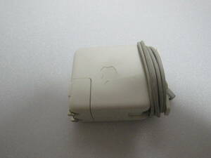 Apple純正 MacBook Air A1374 45W MagSafe AC電源アダプター　①