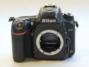 Nikon D750ボディ(シリアルナンバー2044366)