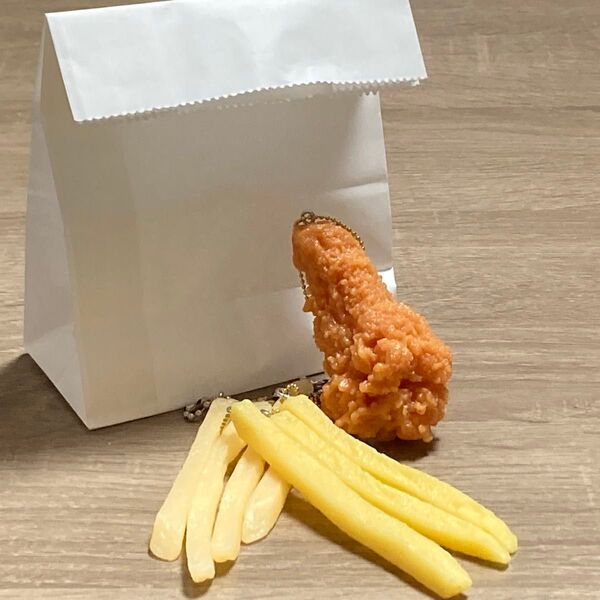 ポテト&フライドチキン リアルストラップ 食品サンプル