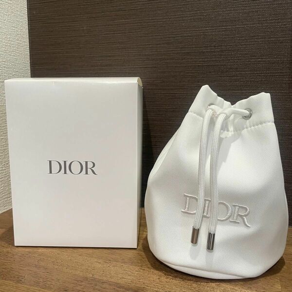 Dior ディオール【新品未使用】ポーチ ノベルティ クリスチャンディオール コスメポーチ　白