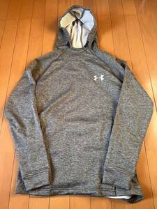 美品 アンダーアーマースウェットパーカー グレーUNDER ARMOUR