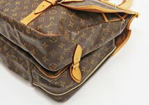 ♪◇【LOUIS VUITTON ルイ・ヴィトン】サック・シャス M41140 トラベルバッグ モノグラム_画像3