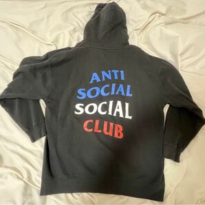 ANTI SOCIAL SOCIAL CLUB パーカー XXL
