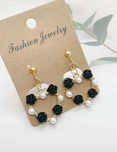 No.512 ☆1セットのみ☆金具変更○パールと薔薇のハートイヤリング☆ ＃マスクチャーム ピアス ハンドメイド アクセサリー