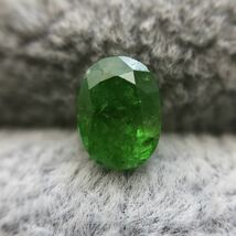 天然石ツァボライトガーネット　1.26ct タンザニア産　ルース　天然石　裸石　宝石　1円〜_画像4