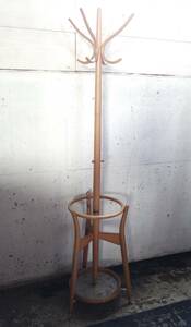  retro furniture that time thing japa needs modern 60'S~70'S*AKITA MOKKO Akita woodworking stock association company * umbrella . attaching coat hanger coat stand 