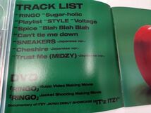 Y82-240126-17 ITZY Japan 1st Album RINGO 初回限定盤A CD+DVD 中古品 スリーブケース仕様 36Pブックレット・トレカ1枚封入 K-POP JYP_画像4