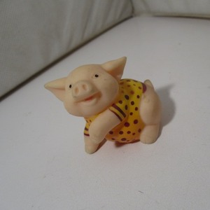  Vintage pig figure kl342