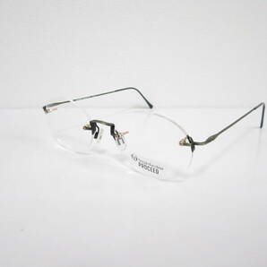 01A◆未使用品　Sergio Tacchini　SR-0015 AR　T-B-Ti　Frame Japan　セルジオタッキーニ　オーバル型　ふち無し　眼鏡