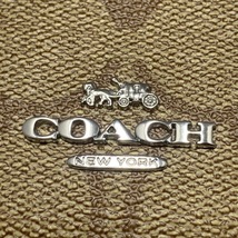 コーチ COACH ショルダーバッグ C7397 シグネチャー柄 PVC(塩化ビニール)×レザー カーキ×ライトイエロー 美品 バッグ_画像8