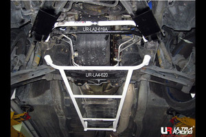 【Ultra Racing】 フロントメンバーブレース ニッサン スカイライン ECR33 93/8-99/1 [LA4-620]