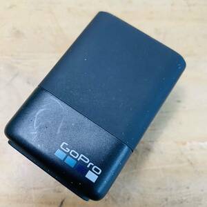 1U35799-2 GoPro デュアルバッテリーチャージャー AADBD-001