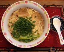 大特　人気　オススメ　鹿児島ラーメン　ヒガシマル　 ヒガシマルの鹿児島　とんこつラーメン 喉越しの良い本格ラーメンです1548_画像10